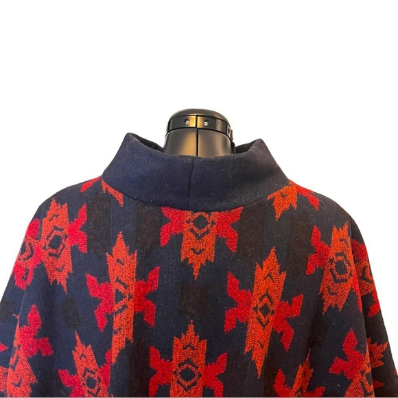 Heritage-Inspired Heavyweight Vintage 80s Wool Poncho – Red Geometric Pattern - Picture 7 of 8
